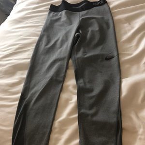 EUC Nike Pro grey leggings size M